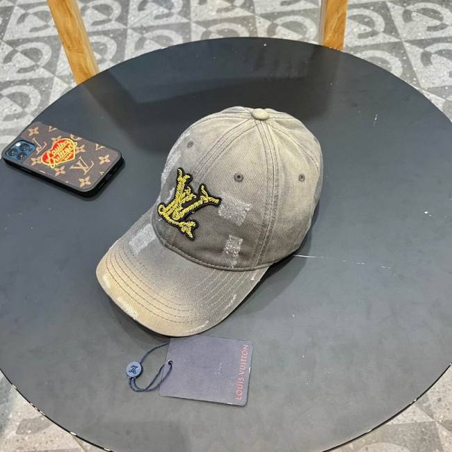 LV Hats AAA-947