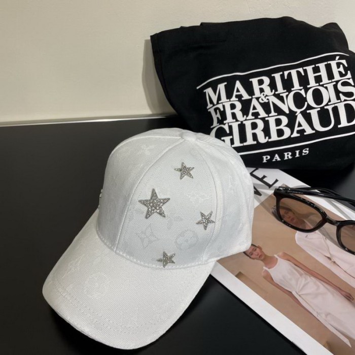 LV Hats AAA-495