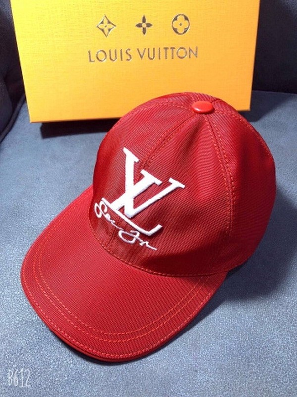 LV Hats AAA-121