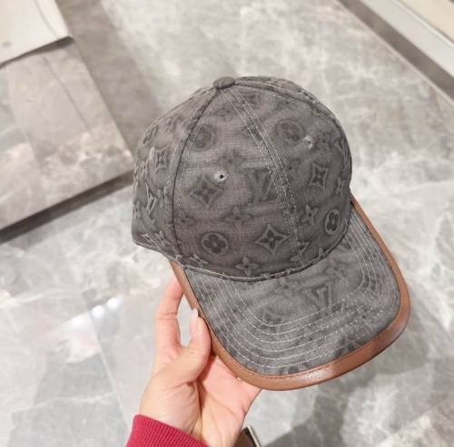 LV Hats AAA-550