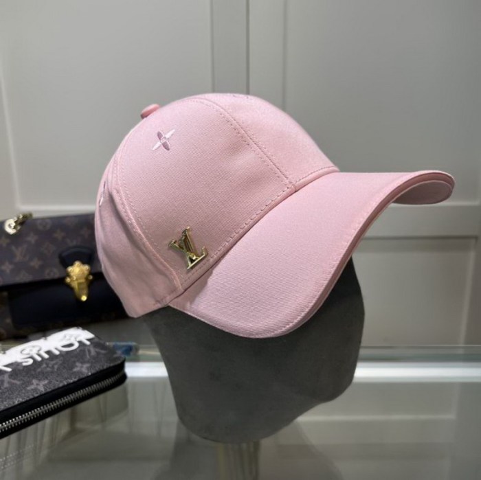 LV Hats AAA-782