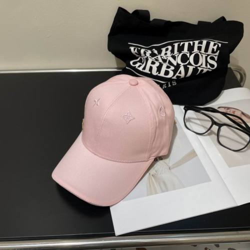 LV Hats AAA-895