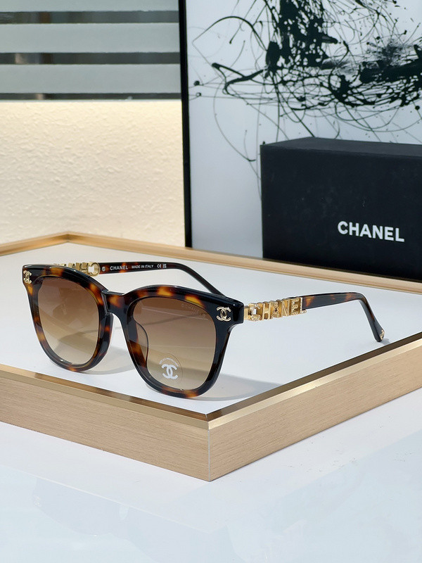 CHNL Sunglasses AAAA-4056