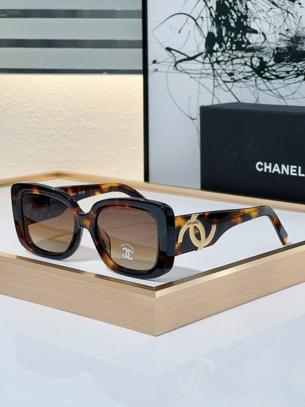 CHNL Sunglasses AAAA-4078