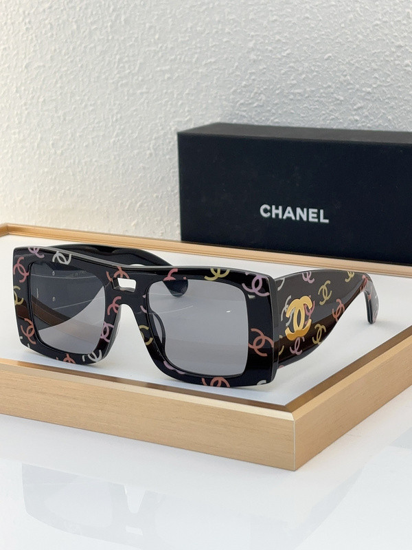 CHNL Sunglasses AAAA-4116