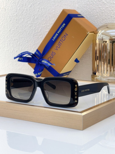 LV Sunglasses AAAA-4393