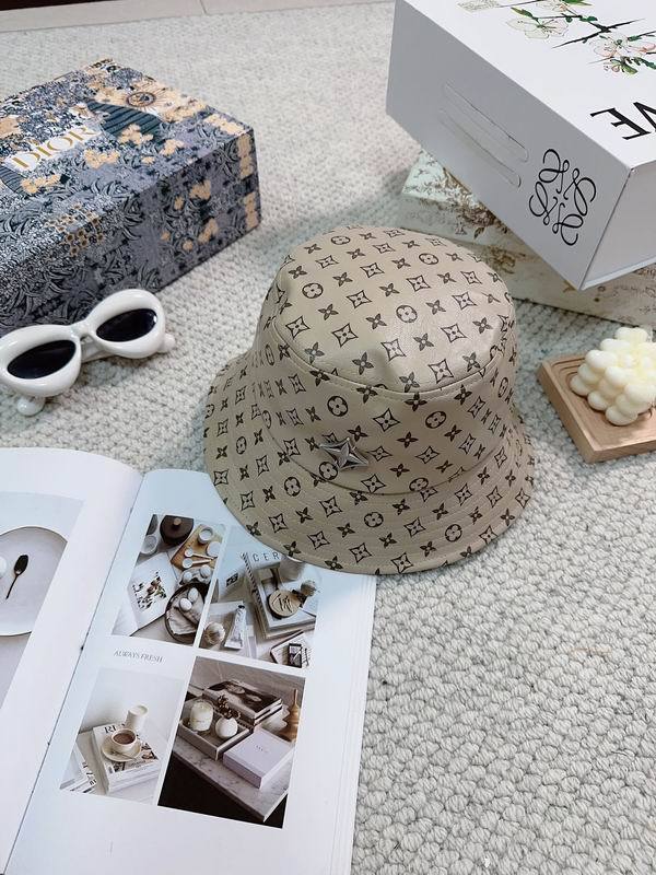 LV Bucket Hats AAA-412