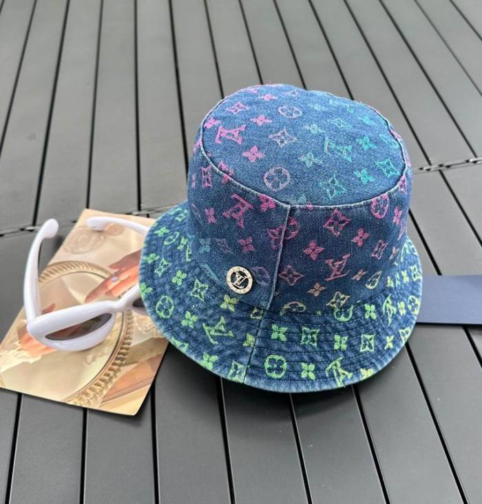 LV Bucket Hats AAA-382