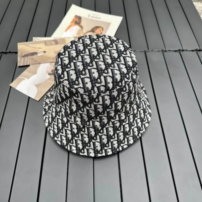 DIOR Bucket Hats AAA-042