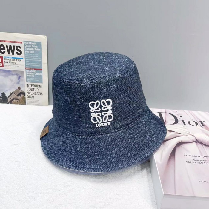 Loewe Bucket Hats AAA-004