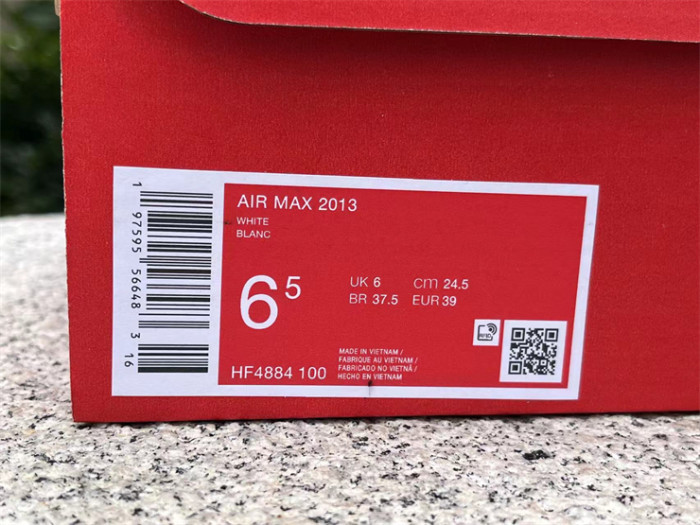 Authentic Nike Air Max 2013 White Metallic Silver