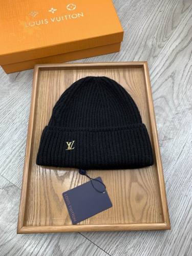 LV Hats AAA-1063