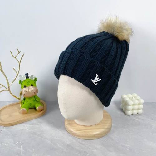 LV Hats AAA-1226