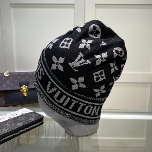 LV Hats AAA-1132