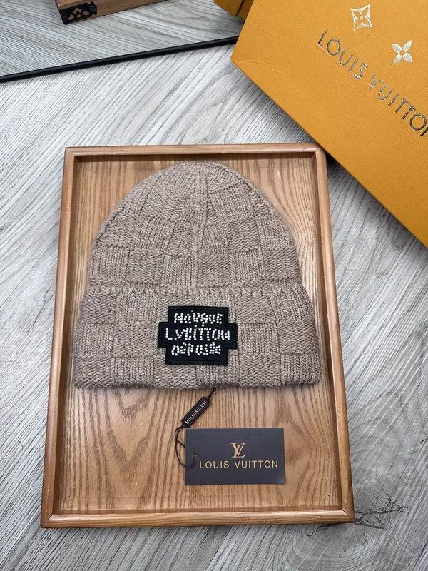 LV Hats AAA-1027