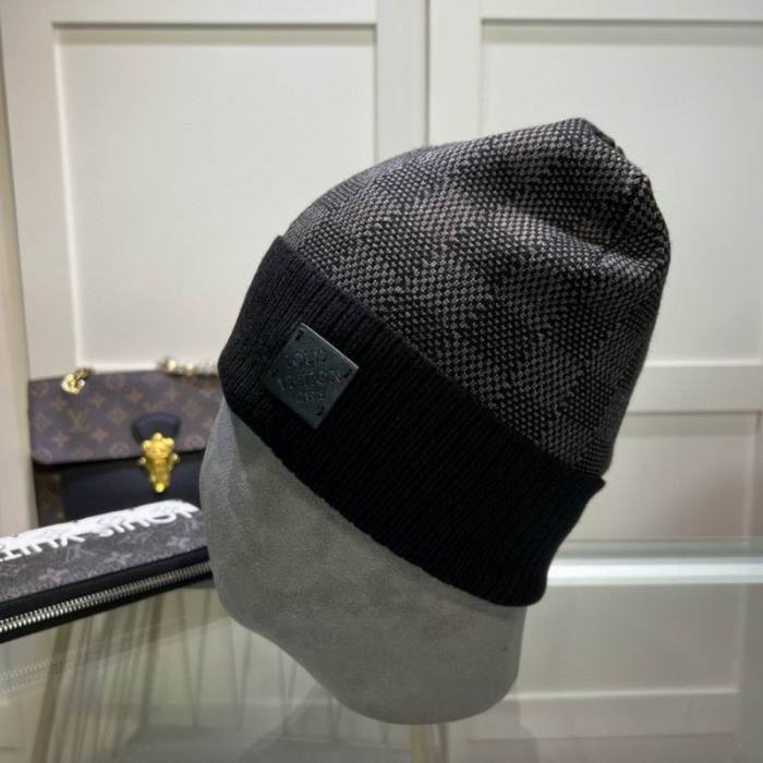 LV Hats AAA-1012