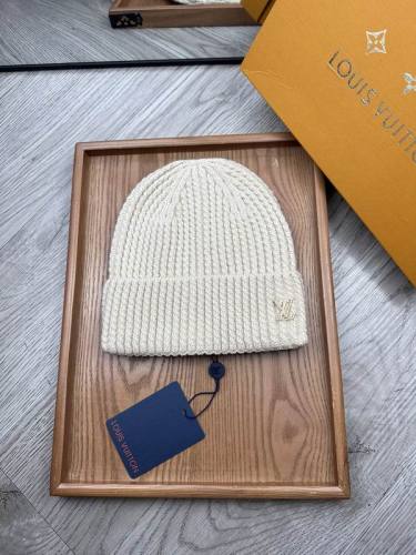 LV Hats AAA-1034