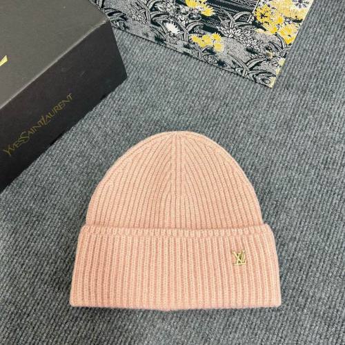 LV Hats AAA-1018