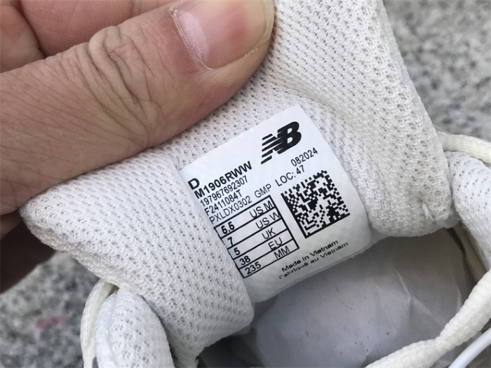 NB Shoes High End Quality-275