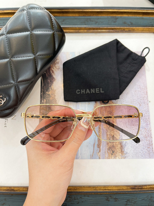 CHNL Sunglasses AAAA-4403