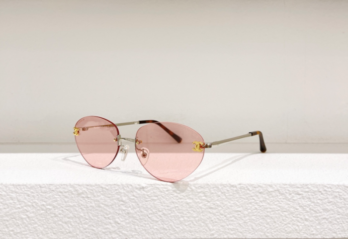 CHNL Sunglasses AAAA-4392