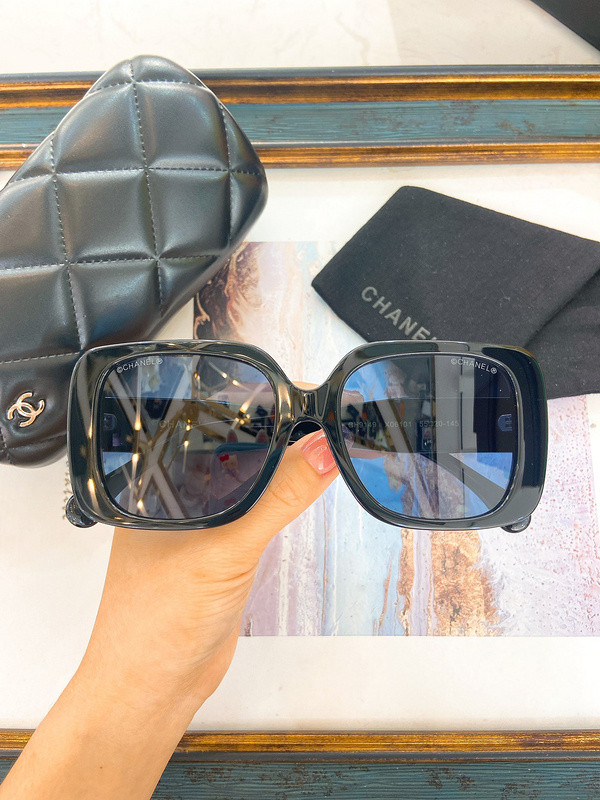 CHNL Sunglasses AAAA-4449