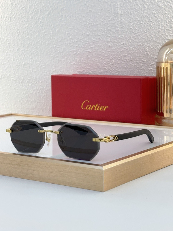 Cartier Sunglasses AAAA-7210
