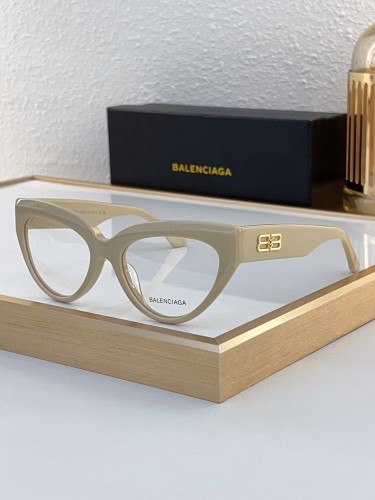 B Sunglasses AAAA-1002