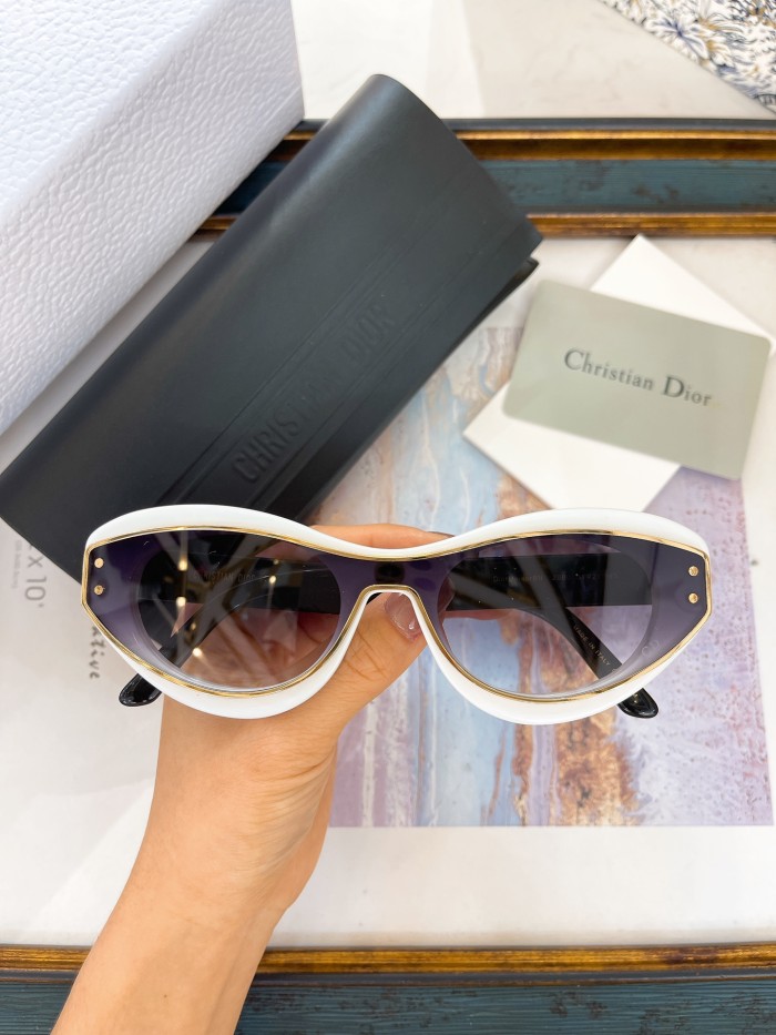 Dior Sunglasses AAAA-3082