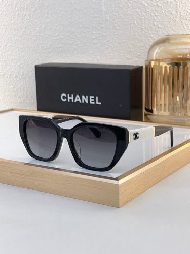CHNL Sunglasses AAAA-4975