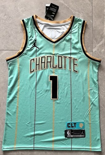 NBA New Orleans Hornets-075
