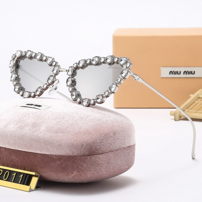 Miu Miu Sunglasses AAA-313