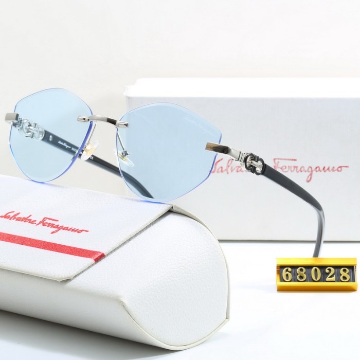 Ferragamo Sunglasses AAA-045
