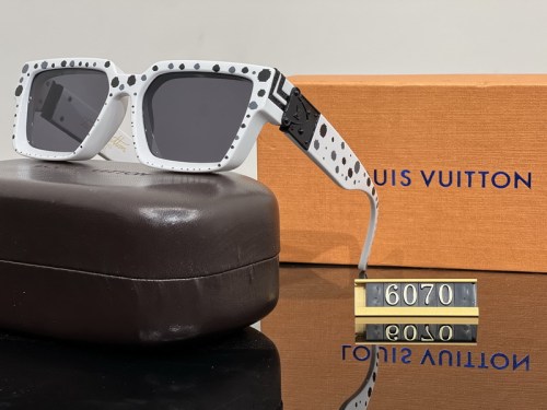 LV Sunglasses AAA-1400