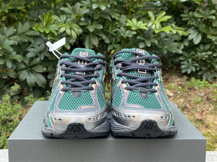 NB Shoes High End Quality-304
