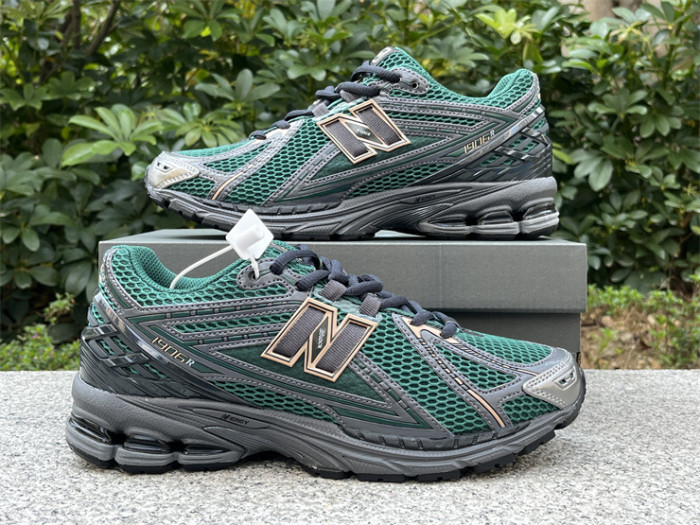 NB Shoes High End Quality-304