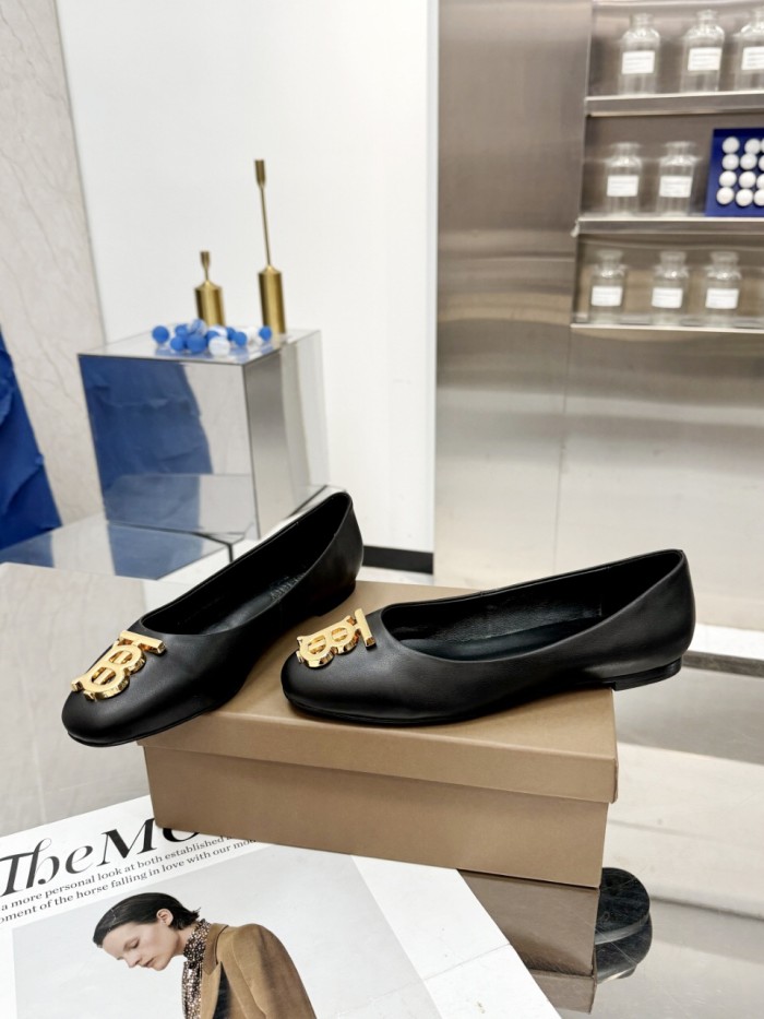 burberry women shoes 1：1 quality-062