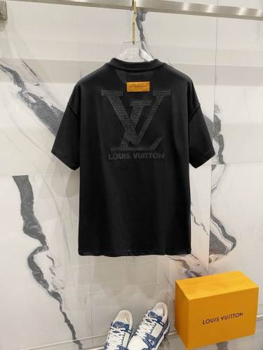 LV  t-shirt men-8492(XS-L)