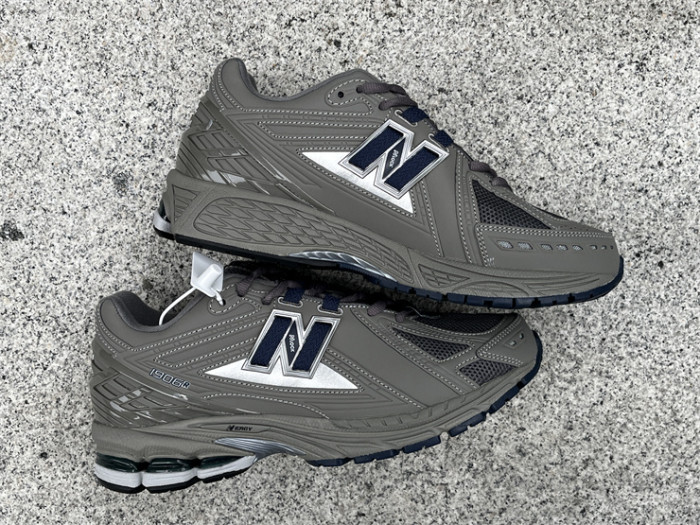 NB Shoes High End Quality-320