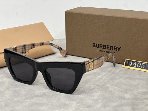 Burberry Sunglasses AAA-084