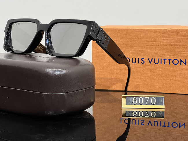 LV Sunglasses AAA-454