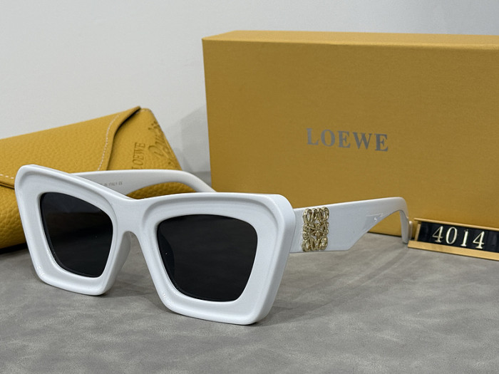 Loewe Sunglasses AAA-249