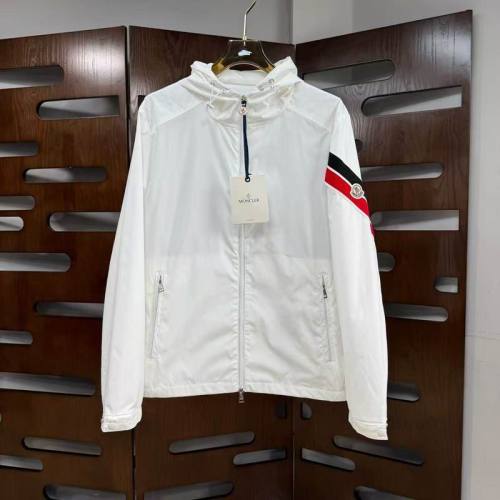 Moncler Coat men-546