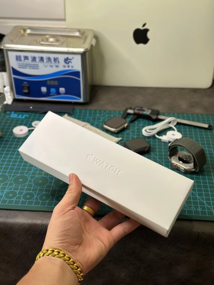 Apple Watch Ultra 2