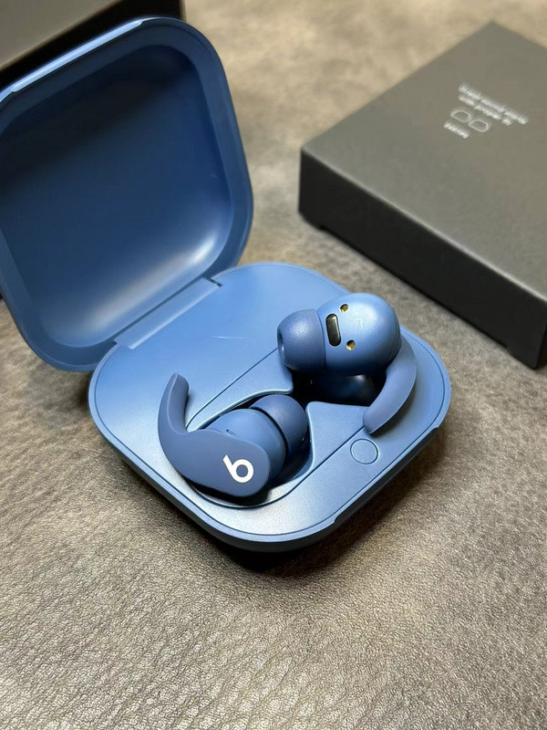 BEATS FIT PRO