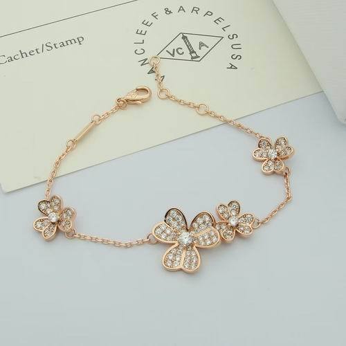 Van Cleef & Arpels bracelet-073