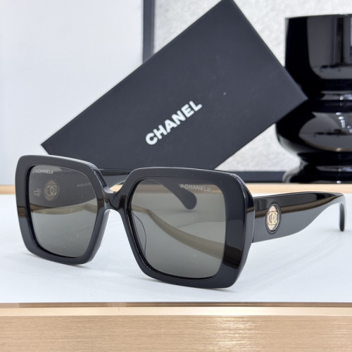 CHNL Sunglasses AAAA-5629