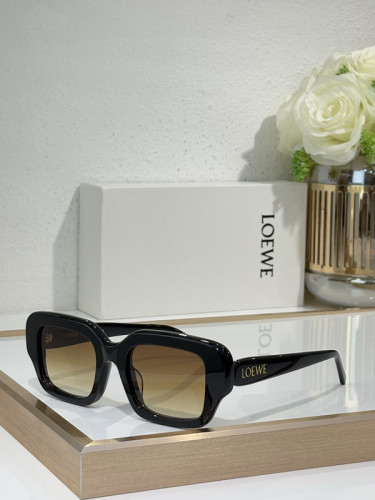 Loewe Sunglasses AAAA-968