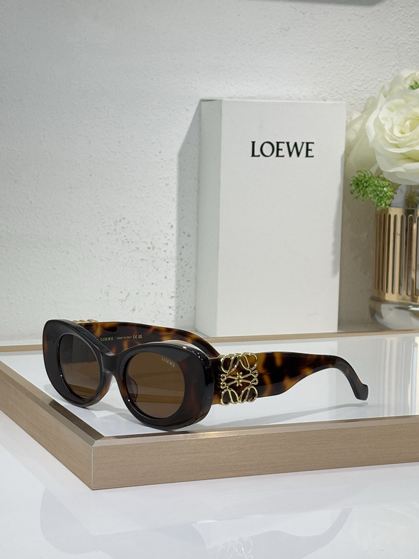Loewe Sunglasses AAAA-923
