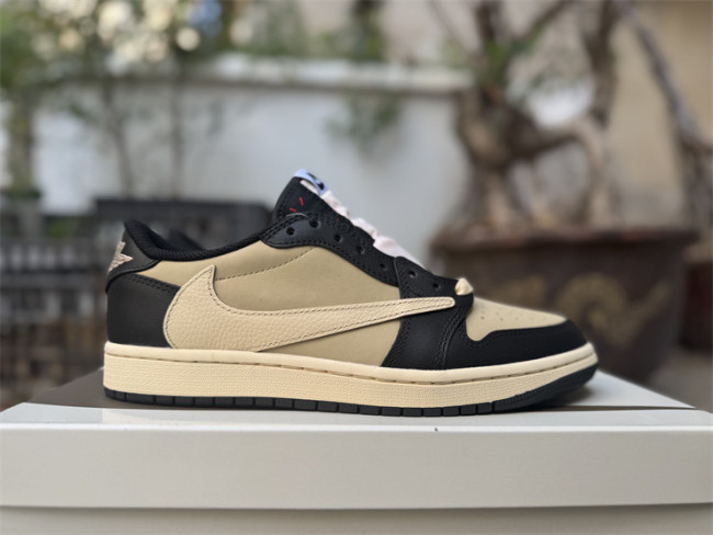 Authentic Travis Scott x Air Jordan 1 Retro Low OG Pale Vanilla